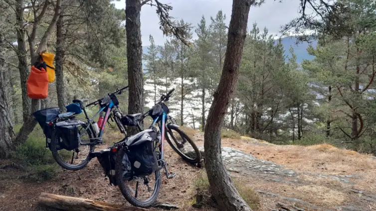Mountain bike hire for Loch and Land Festival - Great Glen Way above Loch Ness